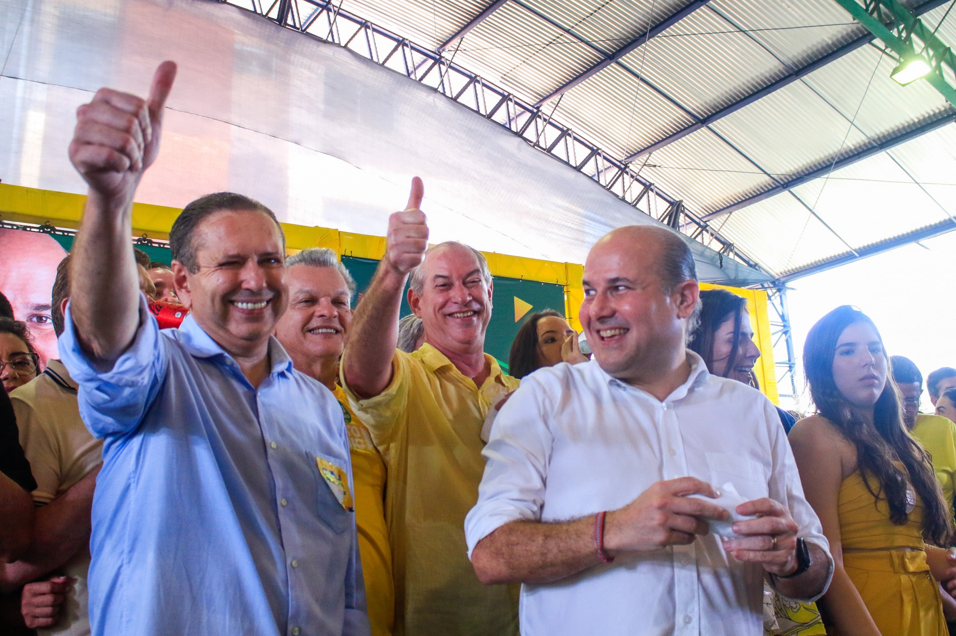 Domingos Filho, Sarto, Ciro Gomes e Roberto Cláudio na convenção que lançou a candidatura de RC a governador em 2022 (Foto: Thais Mesquita)