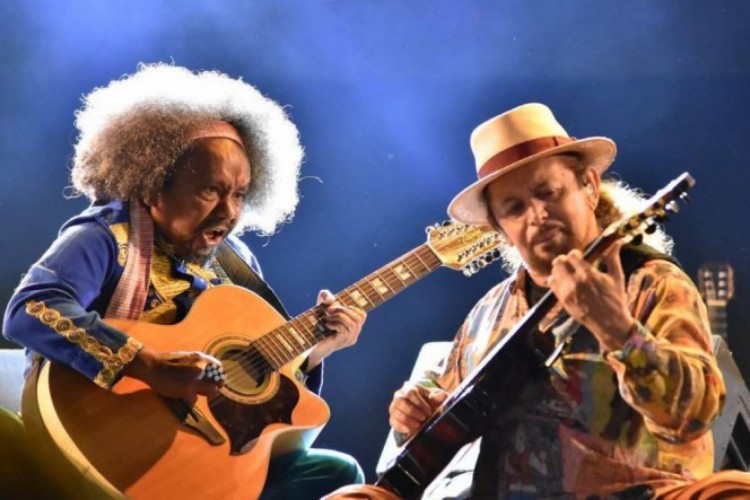 Chico César e Geraldo Azevedo se apresentaram no Palco Mestre Dominguinhos, na programação do 30º Festival de Inverno de Garanhuns