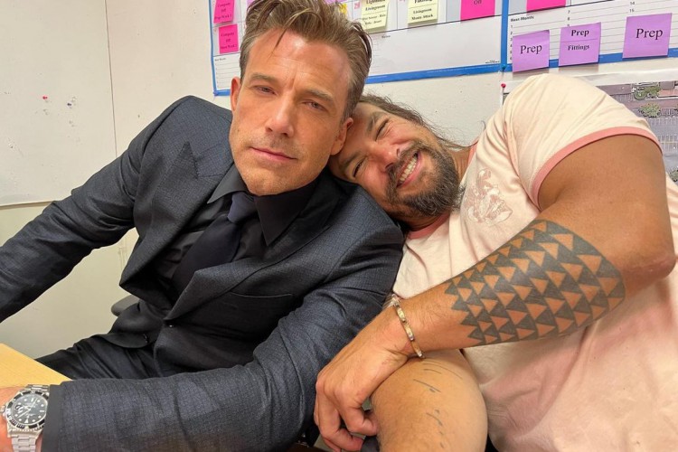 Jason Momoa publicou fotos ao lado de Ben Affleck nesta sexta-feira, 29