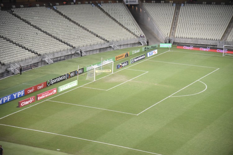 Gramado da Arena Castelão, em Fortaleza