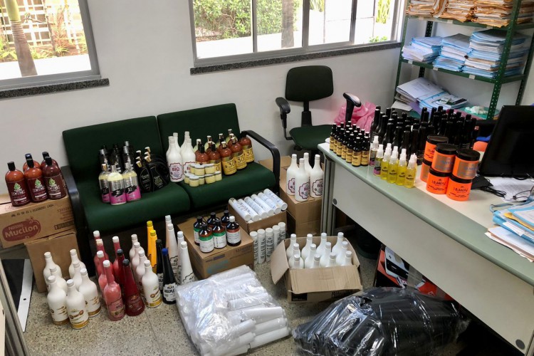 Produtos eram vendidos para salões de beleza em Fortaleza 