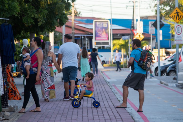 Movimentação no Lago Jacarey, localizado no bairro Cidade dos Funcionários. 