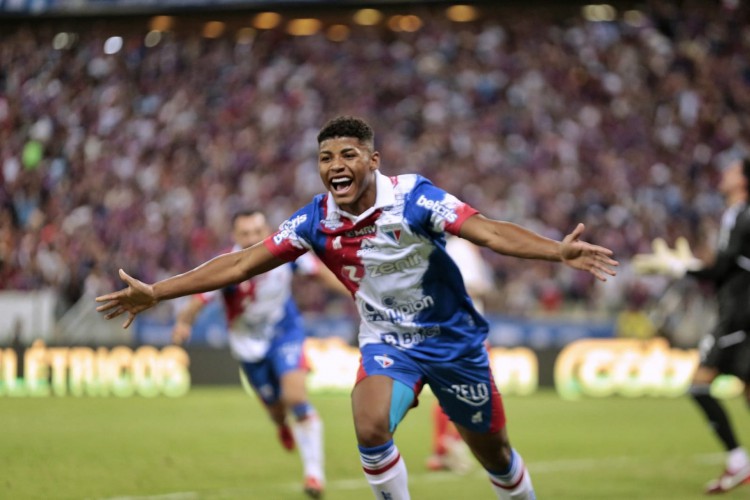 Hércules marcou o segundo gol do Fortaleza contra o Avaí