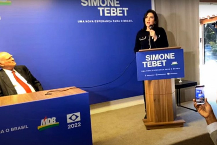 Simone Tebet registra candidatura à Presidência no TSE