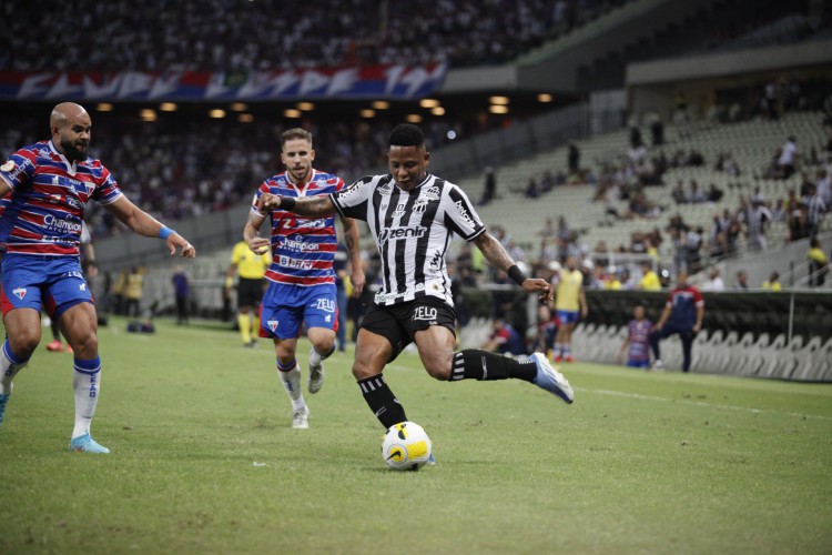 Clássico-Rei pela série A do campeonato brasileiro na Arena Castelão