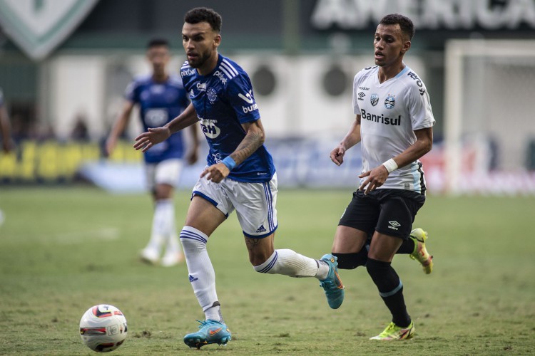 Cruzeiro e Náutico se enfrentam pelo Brasileirão Série B 2022 hoje, 21; onde assistir ao vivo aos jogos do dia e horário do jogo