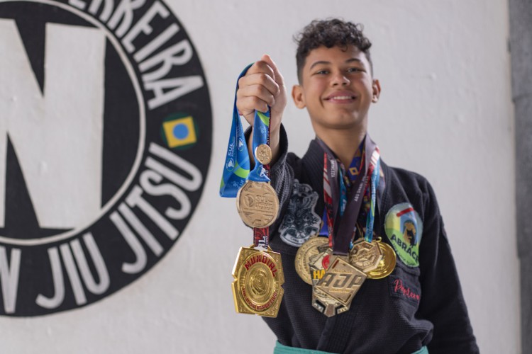 Cearense campeão mundial de jiu-jitsu busca patrocínio para evento em Abu  Dhabi, Esportes