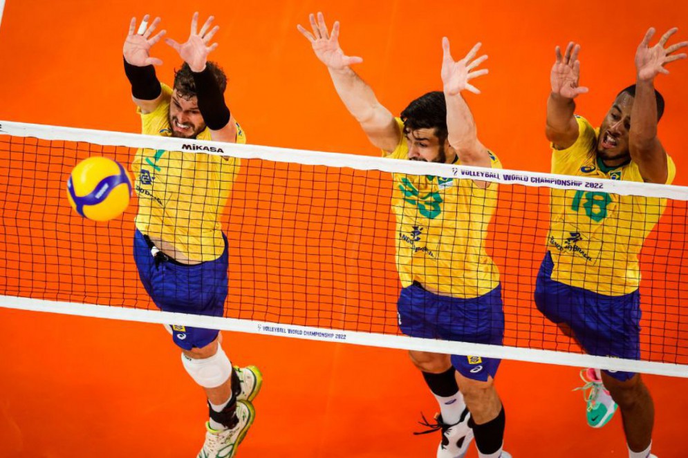 Polônia vence os EUA de virada e garante o primeiro lugar geral do Campeonato  Mundial de vôlei