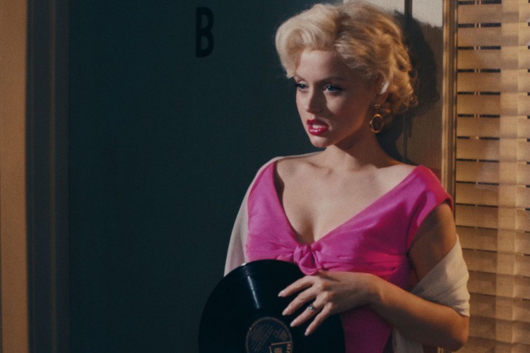 'Blonde', filme biográfico sobre Marilyn Monroe, estreia na Netflix em setembro