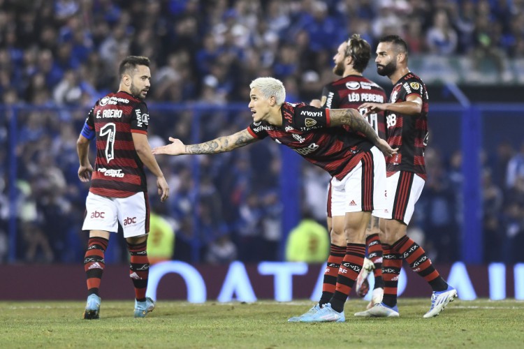 Pedro tem sido destaque ofensivo do Flamengo e soma 24 gols em 2022