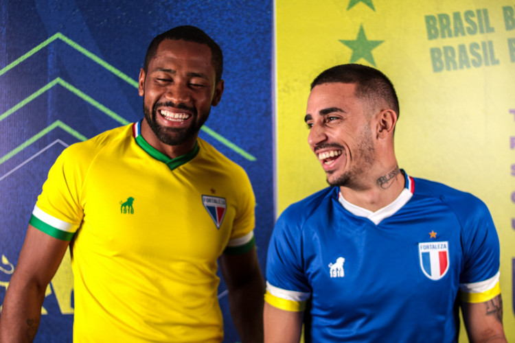 Fortaleza divulga imagens do novo uniforme, que é em alusão a seleção brasileira 