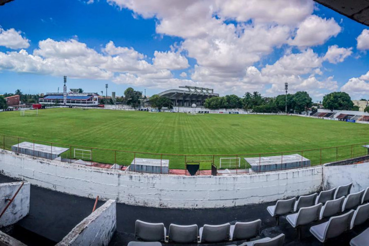 Estádio Elzir Cabral, sede do Ferroviário