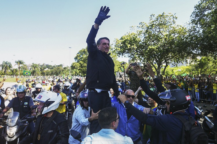 Bolsonaro chegou em Copacabana, no Rio