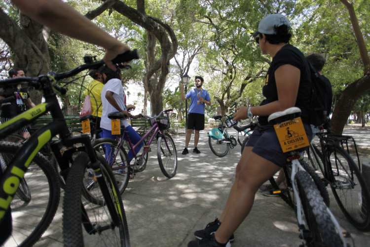 FORTALEZA CE, BRASIL, 11.09.2022: Evento Rota da independência é um passeio ciclístico pelos pontos turísticos e históricos da cidade. Passeio Público.