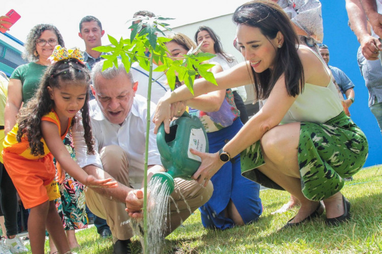 O lançamento do projeto Sementinha ocorreu durante a inauguração do Centro de Educação Infantil (CEI) Pedro Ferreira Mesquita, no Jangurussu, em Fortaleza