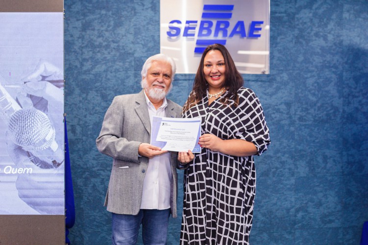 Carol Kossling, repórter especial de Economia do O POVO, conquistou o 2º e 3º lugar na categoria texto do Prêmio Sebrae de Jornalismo