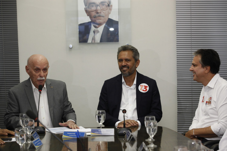 Elmano Freitas e Camilo Santa, ambos do PT, falaram sobre a vinda do ex-presidente Lula ao Ceará na reta final da campanha 