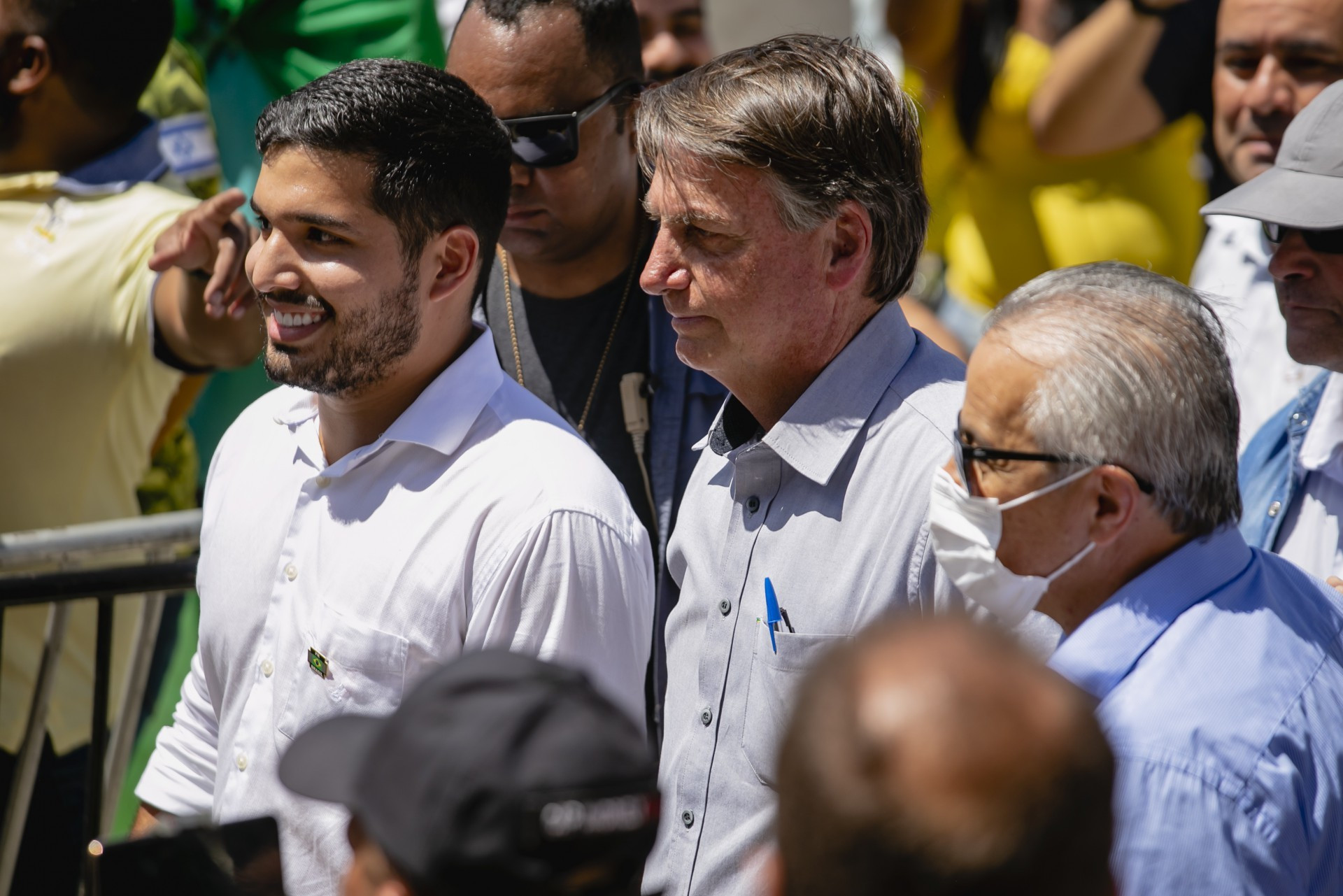 André Fernandes e Bolsonaro (Foto: Aurélio Alves/O POVO)