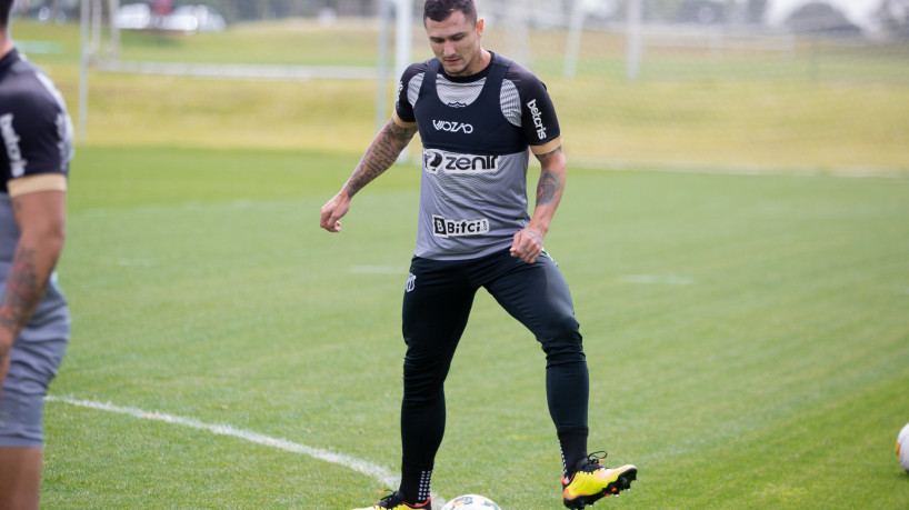 Meia Vina em treino do Ceará no CT do Caju, em Curitiba