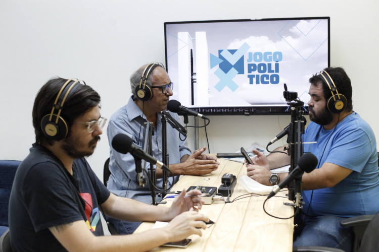 Podcast Jogo Político com Guálter Jorge, Érico Firmo e Carlos Mazza