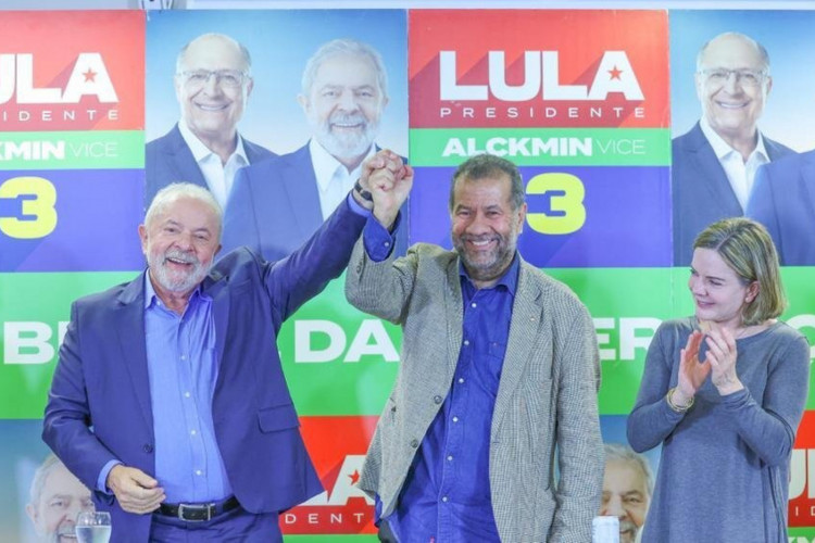 Lula (PT) e Carlos Lupi, presidente do PDT