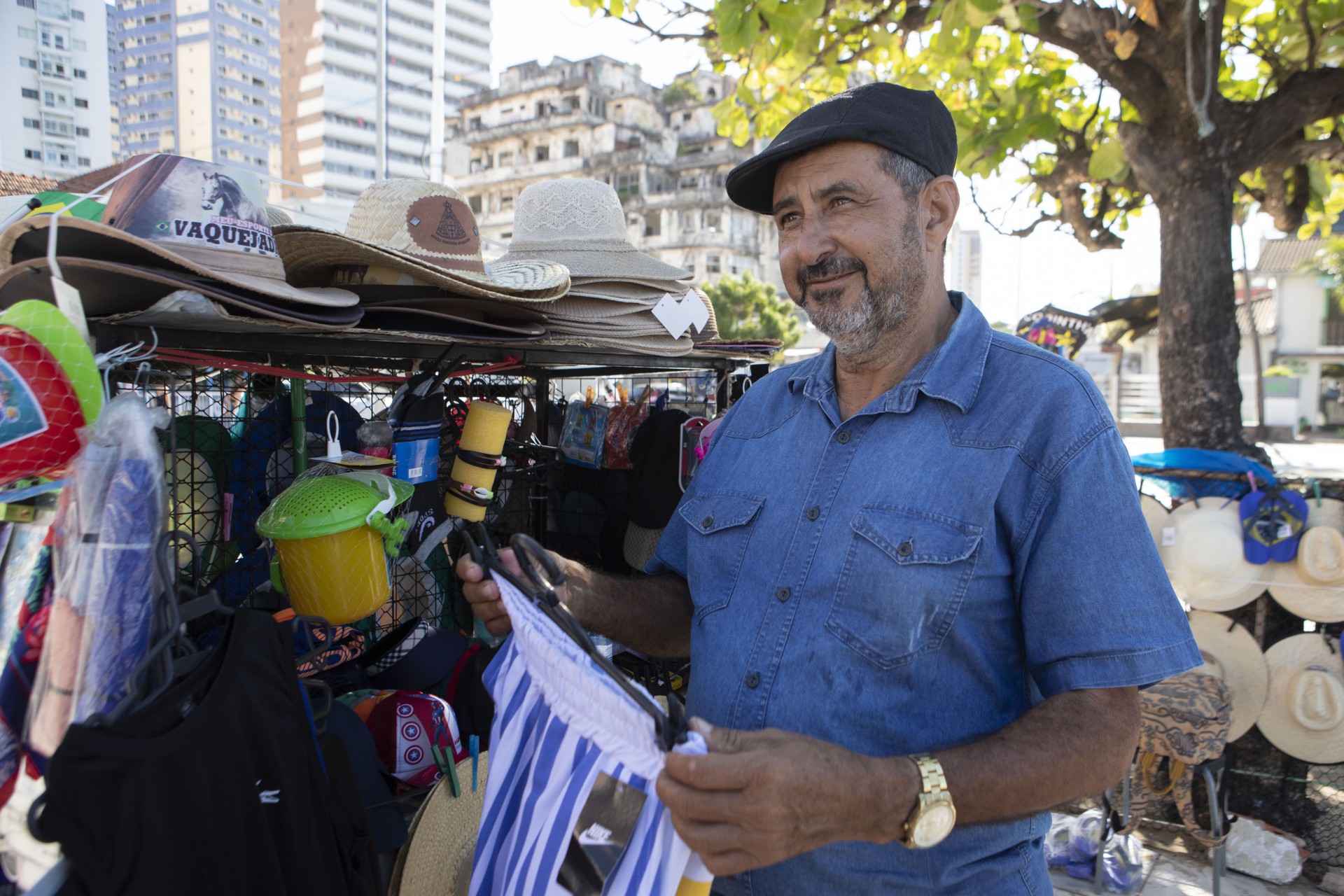 ￼A ADESÃO e a popularização do Pix vem gerando impacto positivo também nos pequenos negócios e no comércio informal (Foto: fotos FCO FONTENELE)