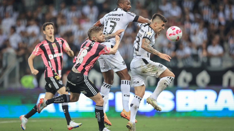 Atlético-MG e Ceará se enfrentaram no Mineirão em jogo válido pela 31ª rodada do Brasileirã...