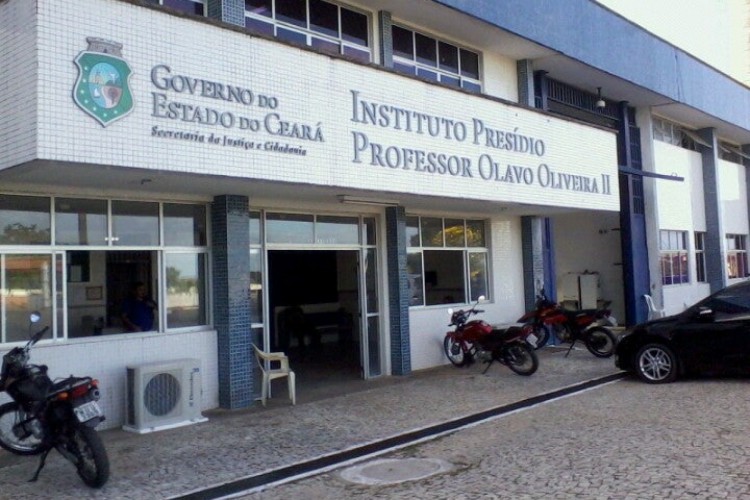 Fachada do Instituto Penal Professor Olavo Oliveira II