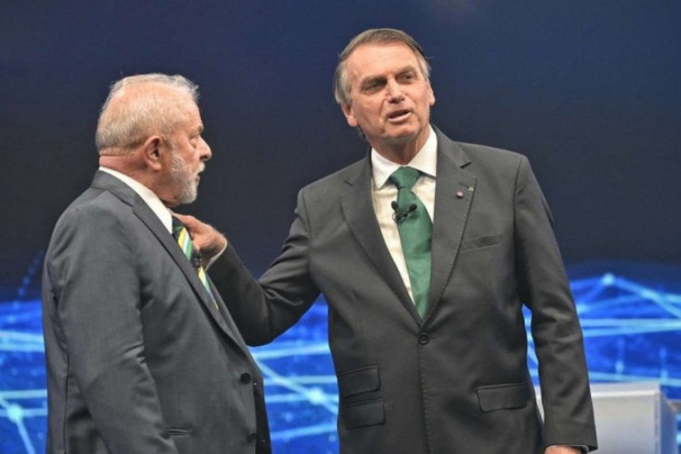 Lula e Bolsonaro em debate no segundo turno em 2022