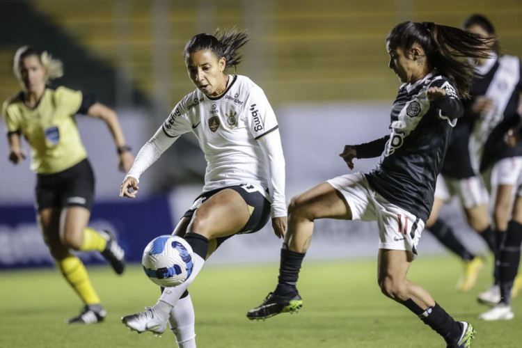 Libertadores Feminina: Corinthians goleia Olimpia e avança