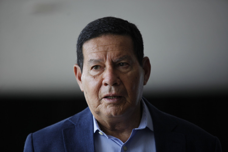 Mourão também declarou que a direita precisa se mobilizar para combater a esquerda