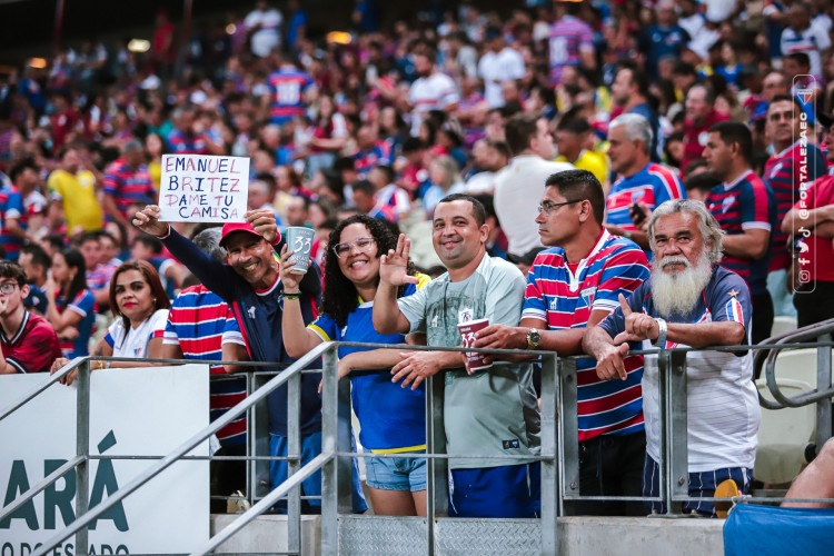 Registro da partida entre Fortaleza e Atlético-MG, pela 33ª rodada do Brasileirão, na Arena castelão