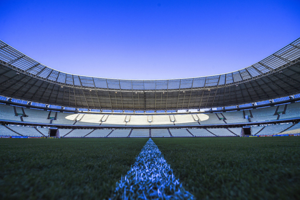 Repórter conta tumulto com membro do Corinthians na Arena do Grêmio