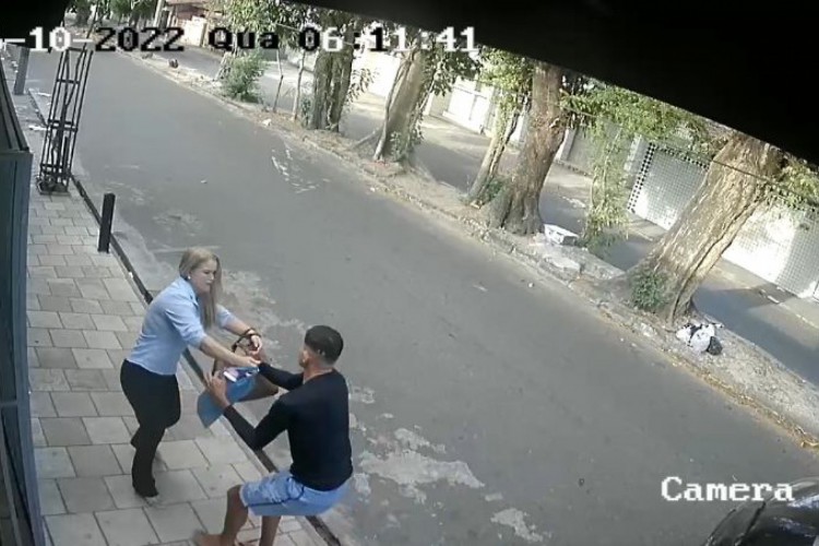 O roubo aconteceu no bairro José Walter, em Fortaleza