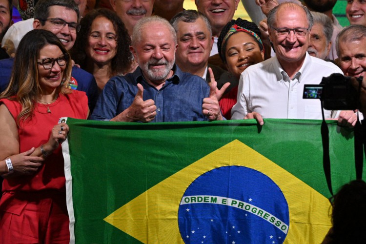 Lula assume a presidência da República no dia 1º de janeiro, em Brasília