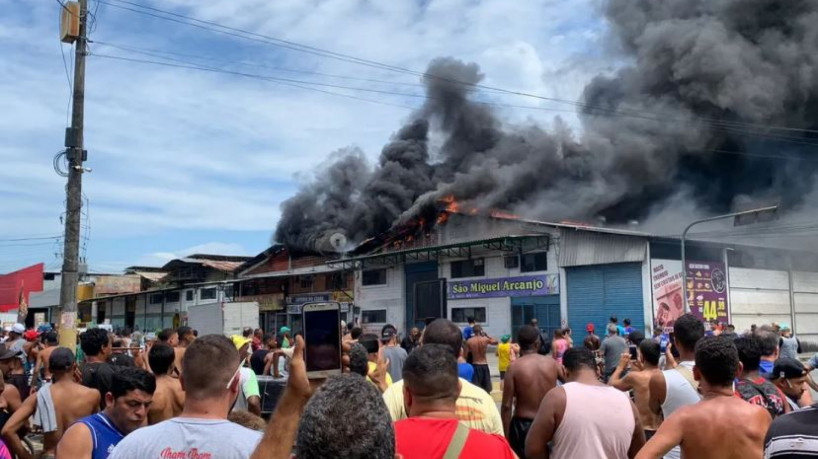 Incêndio atinge Ceasa do Rio de Janeiro(foto: Reprodução)