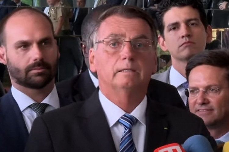 Bolsonaro fez pronunciamento no Palácio da Alvorada; assista ao vídeo do seu primeiro discurso após eleições 2022