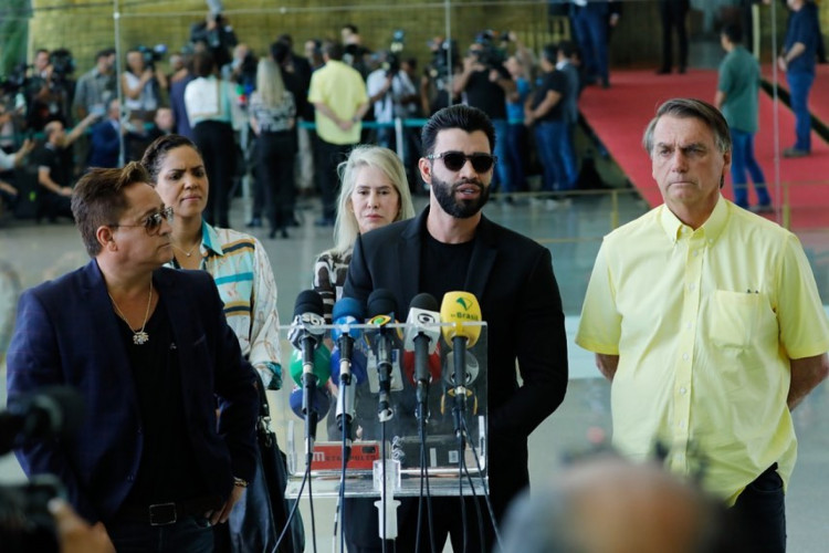 Leonardo e Gusttavo Lima em reunião com Jair Bolsonaro no Planalto. 