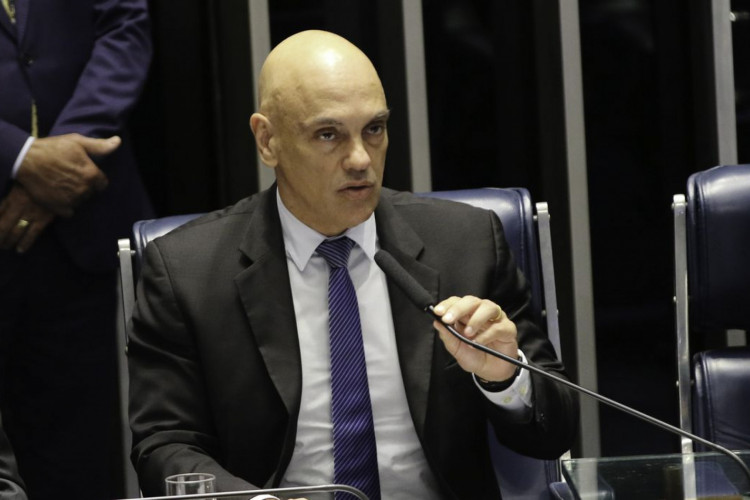 Alexandre de Moraes acatou argumento de partidos que dizem que PL agiu sozinho em questionar o resultado das eleições