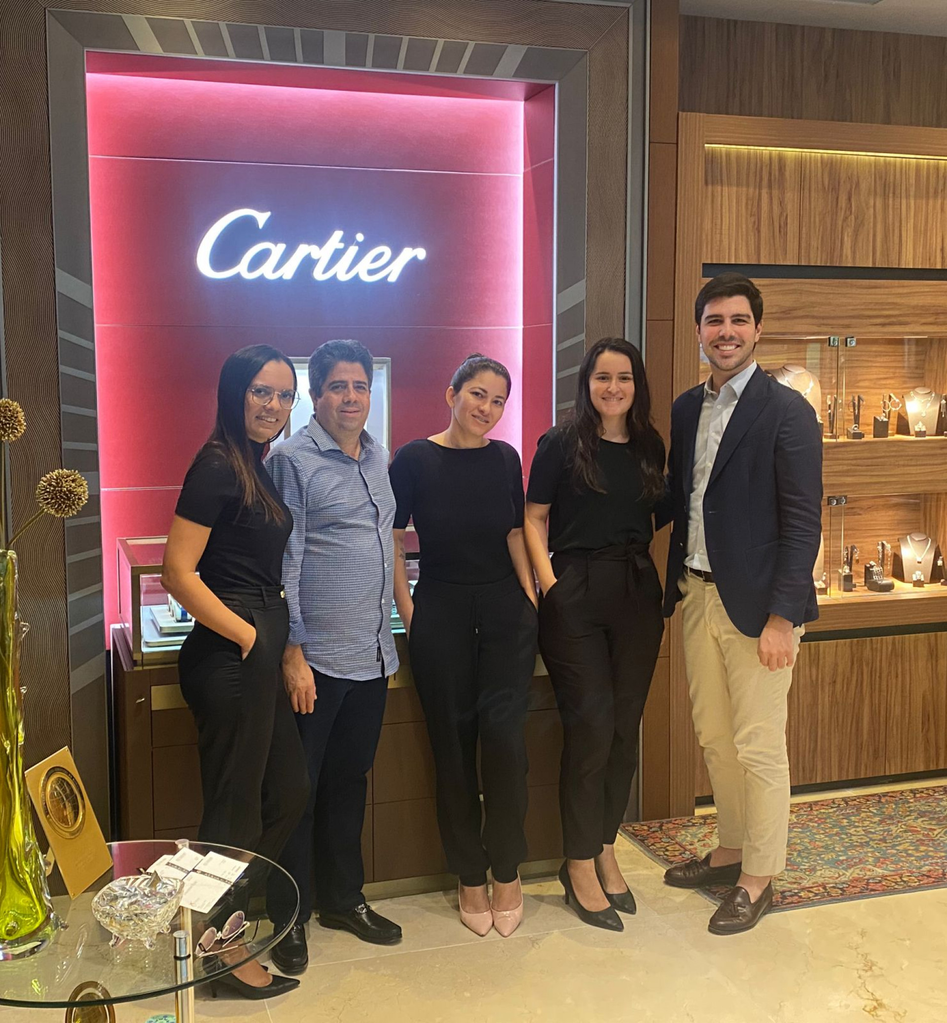 Alexandre Leitão e equipe recebem diretor da Cartier Brasil em visita ao Ceará