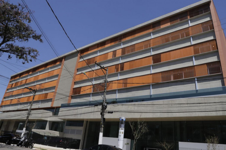 Hospital das Clínicas ganha centro para tratar dependentes químicos