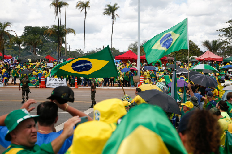 Bolsonaristas promovem atos golpistas em Brasília no feriado da Independência.