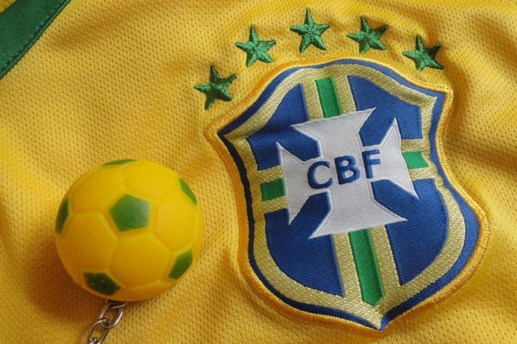 Segmentos terão funcionamento alterado durante jogos do Brasil na Copa