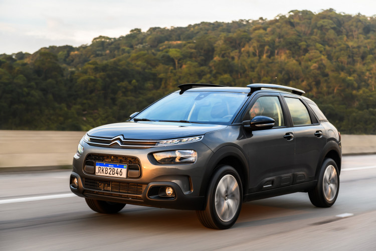 Citroën C4 Cactus é uma das ofertas promovidas durante a Black Week da marca