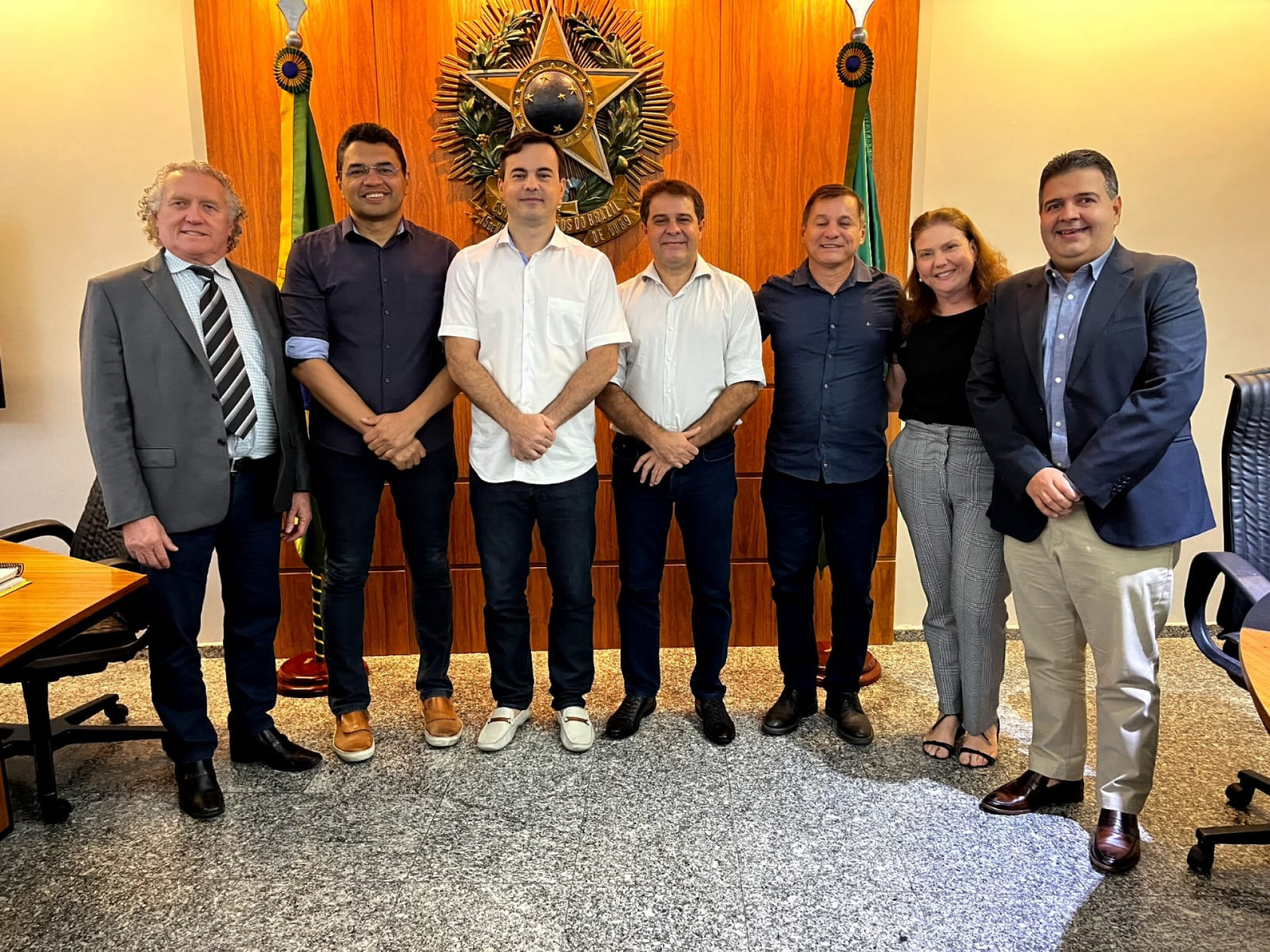 Oscar Rodrigues, Sargento Reginauro, Capitão Wagner, Evandro Leitão, Firmo Camurça, Fernanda Pessoa e Felipe Mota (Foto: Divulgação / Capitão Wagner)