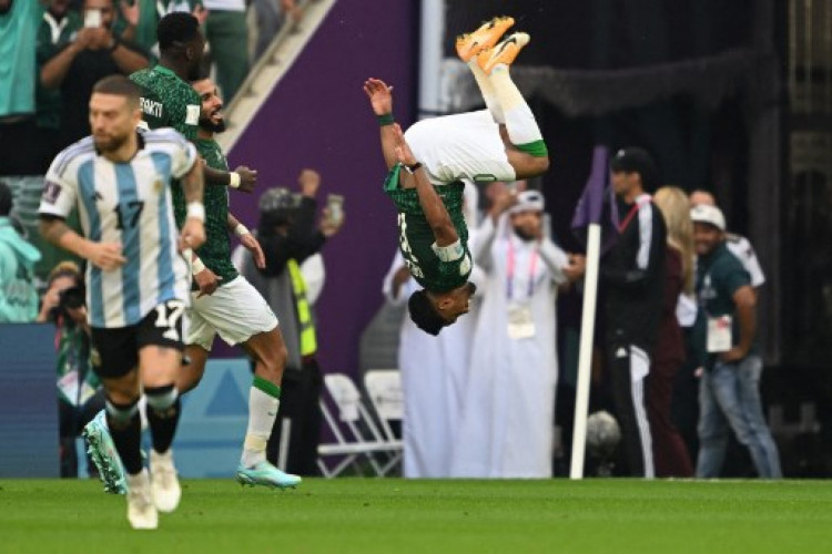 Argentina perde para Arábia Saudita na estreia da Copa