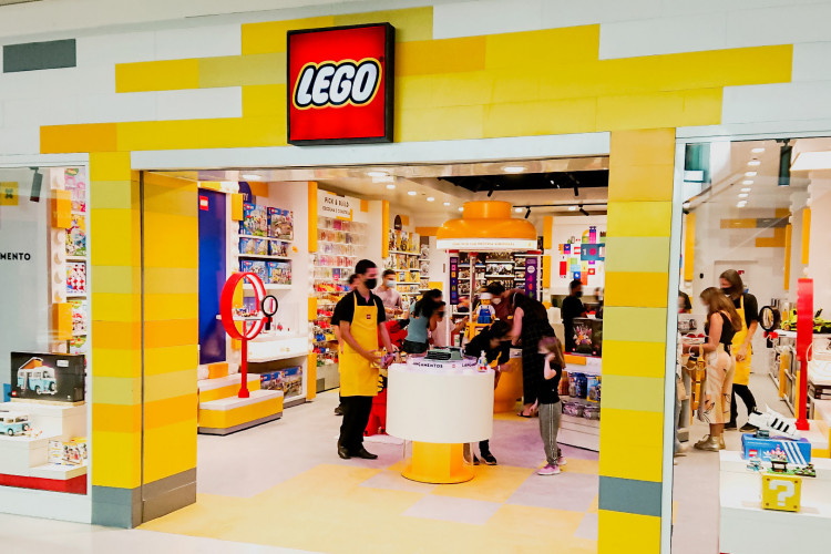 Loja da Lego é inaugurada em shopping de Fortaleza
