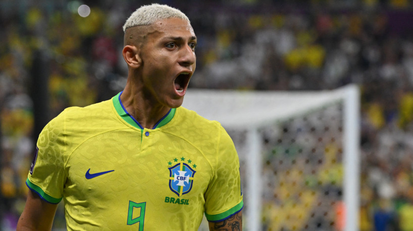 Com golaço de Richarlison, Brasil vence Sérvia por 2 a 0 na estreia da Copa  2022 - Brasil 247