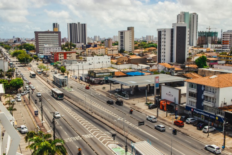 Parquelândia: avenida Bezerra de Menezes é uma das principais da cidade 