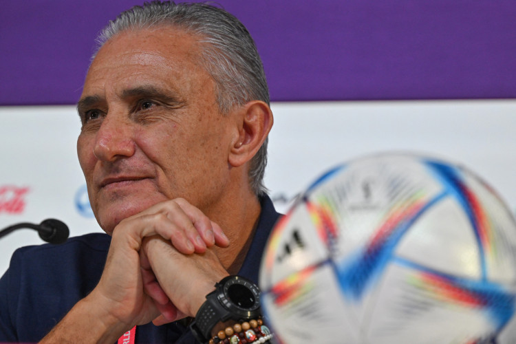 Técnico Tite em entrevista coletiva da seleção brasileira